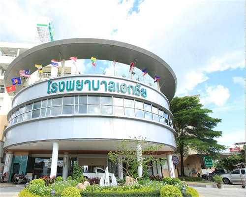 代孕套餐介绍：武汉哪家医美整形医院丰唇手术做得好?